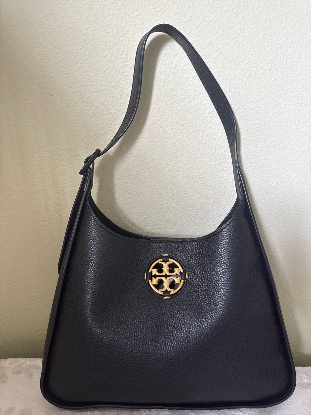 EUC Tory Burch Miller Black Convertible Hobo Shoulder Bag